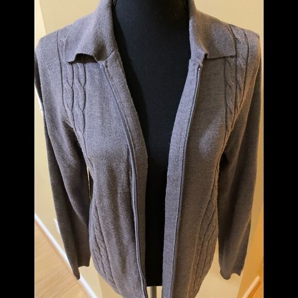 Alia Grey Front Zipper Long Sleeve Cardigan Size Small - Picture 1 of 8